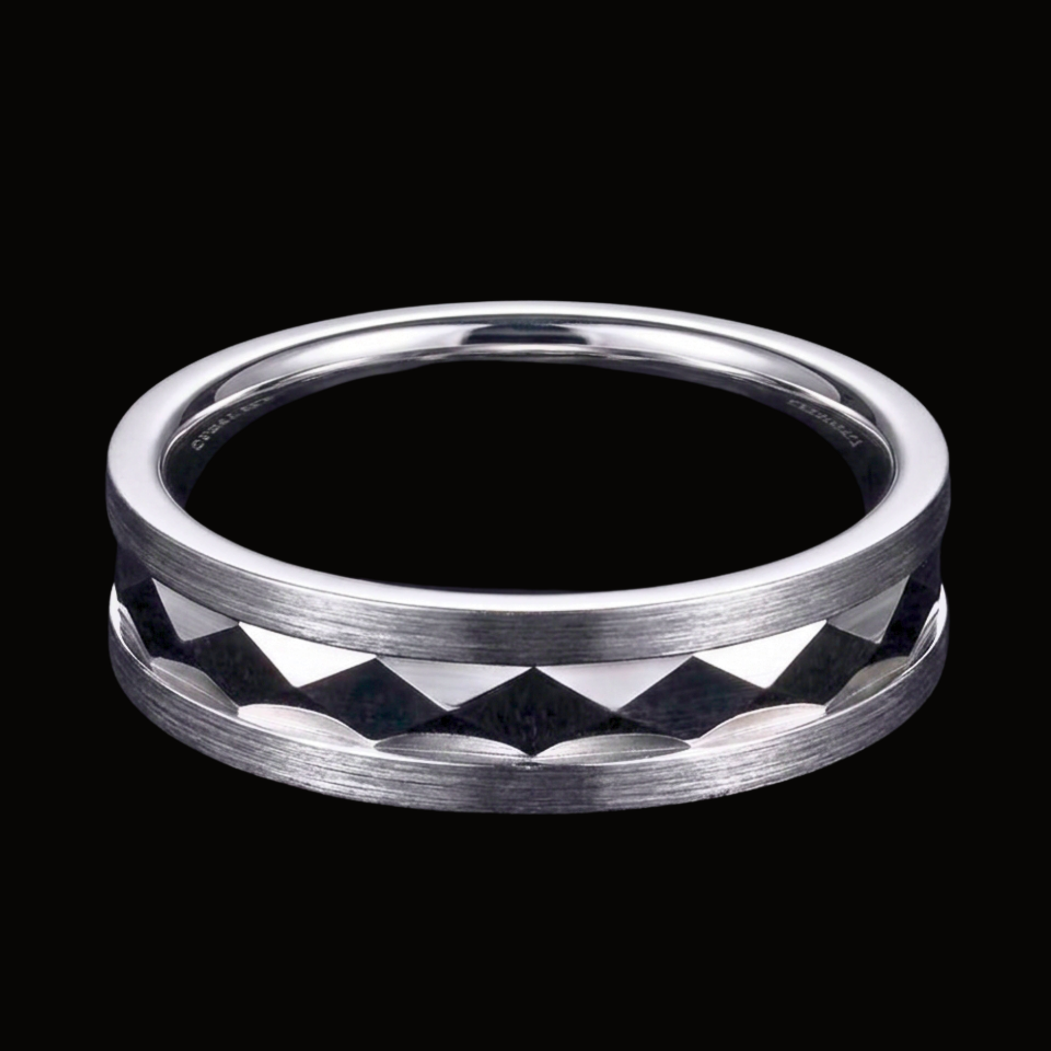 Véskara Vintage Diamond Stackable Ring Set – Luxury Layered Stacking Rings