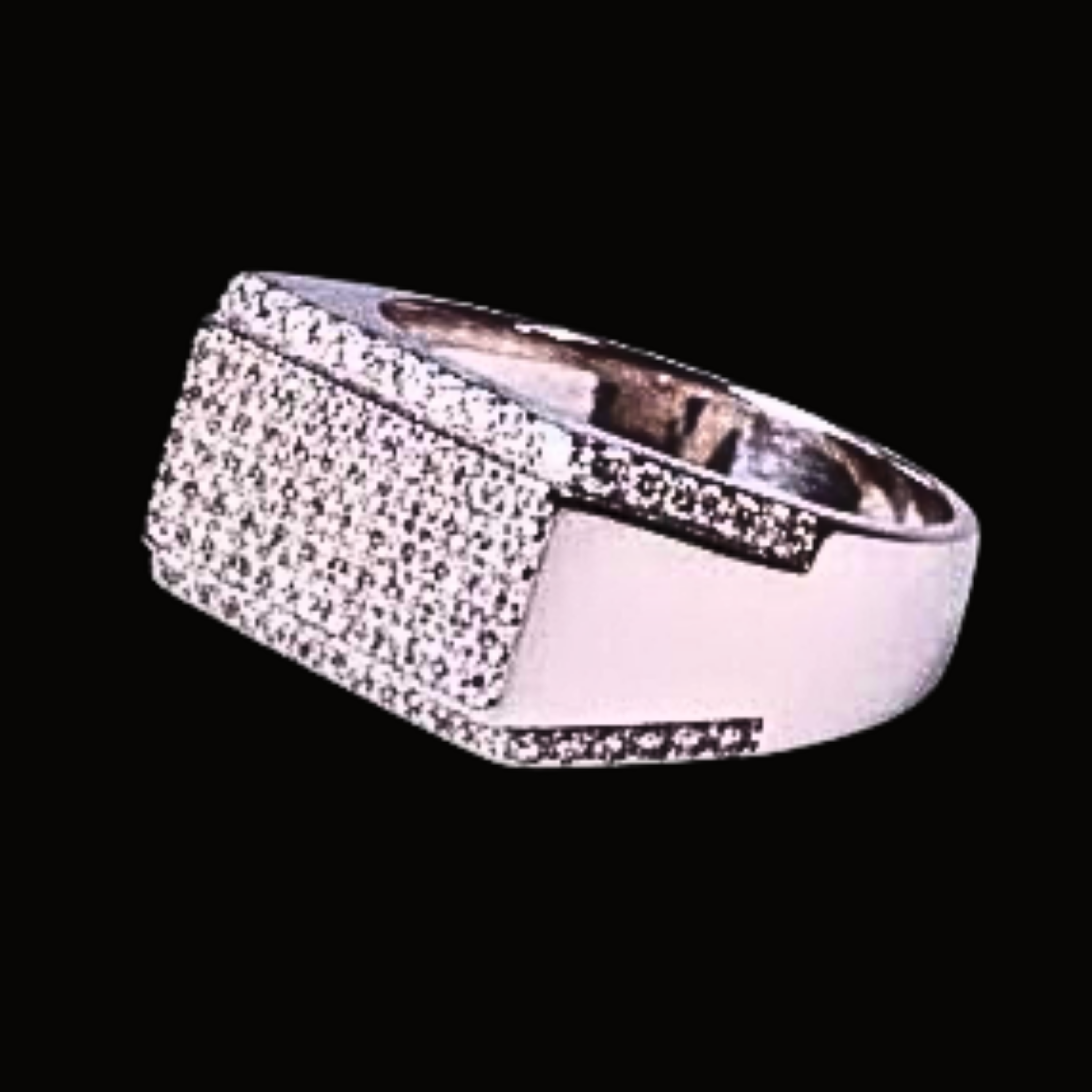 Véskara Men's Pavé Diamond Signet Ring