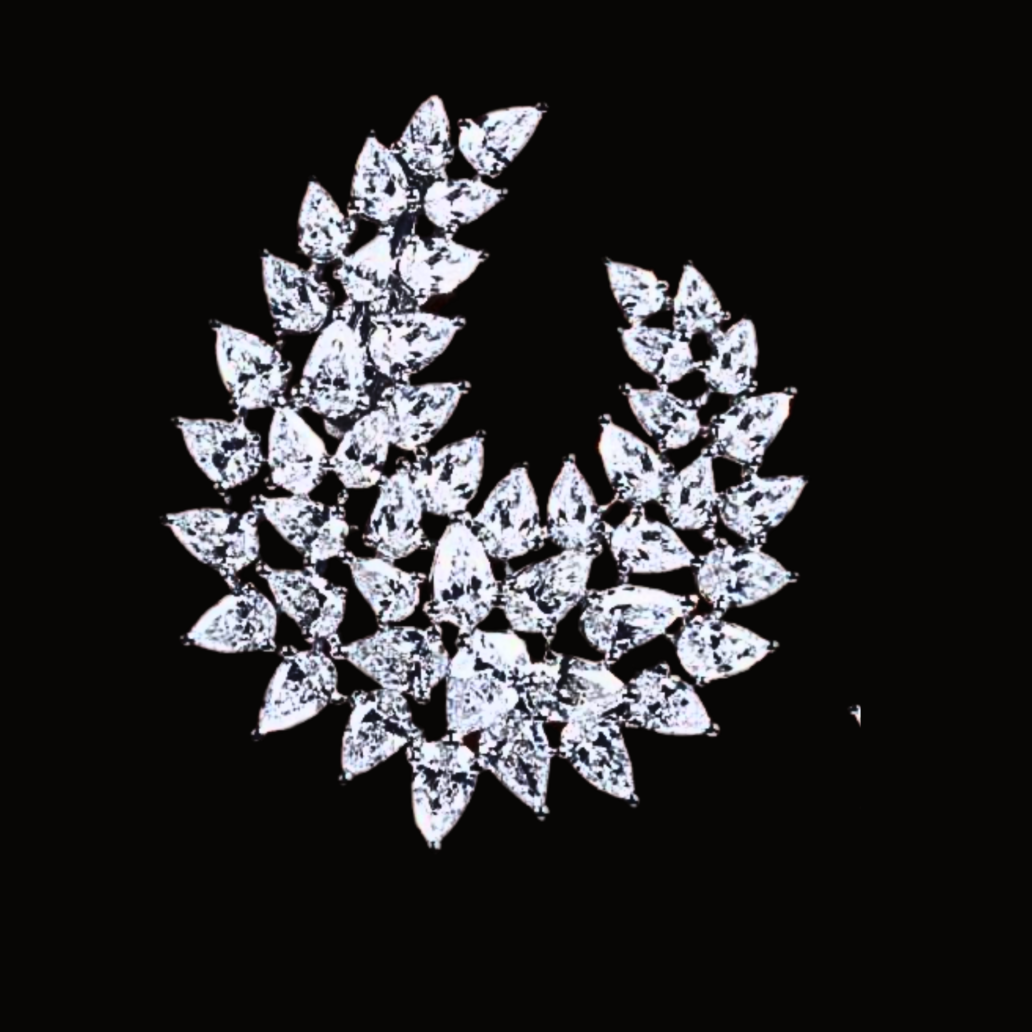 Véskara Astra Marquise Diamond Statement Earrings