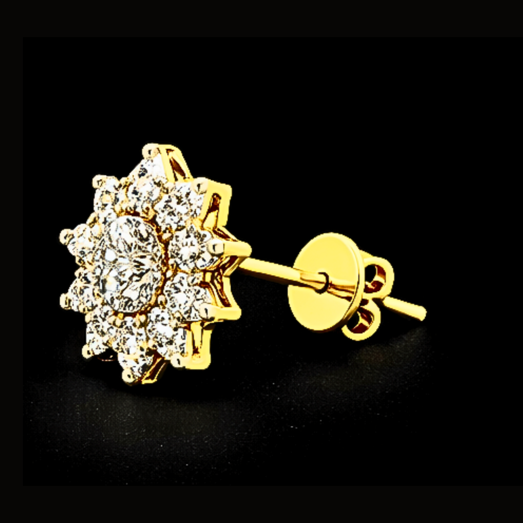 Véskara Solaris Diamond Flower Stud Earrings