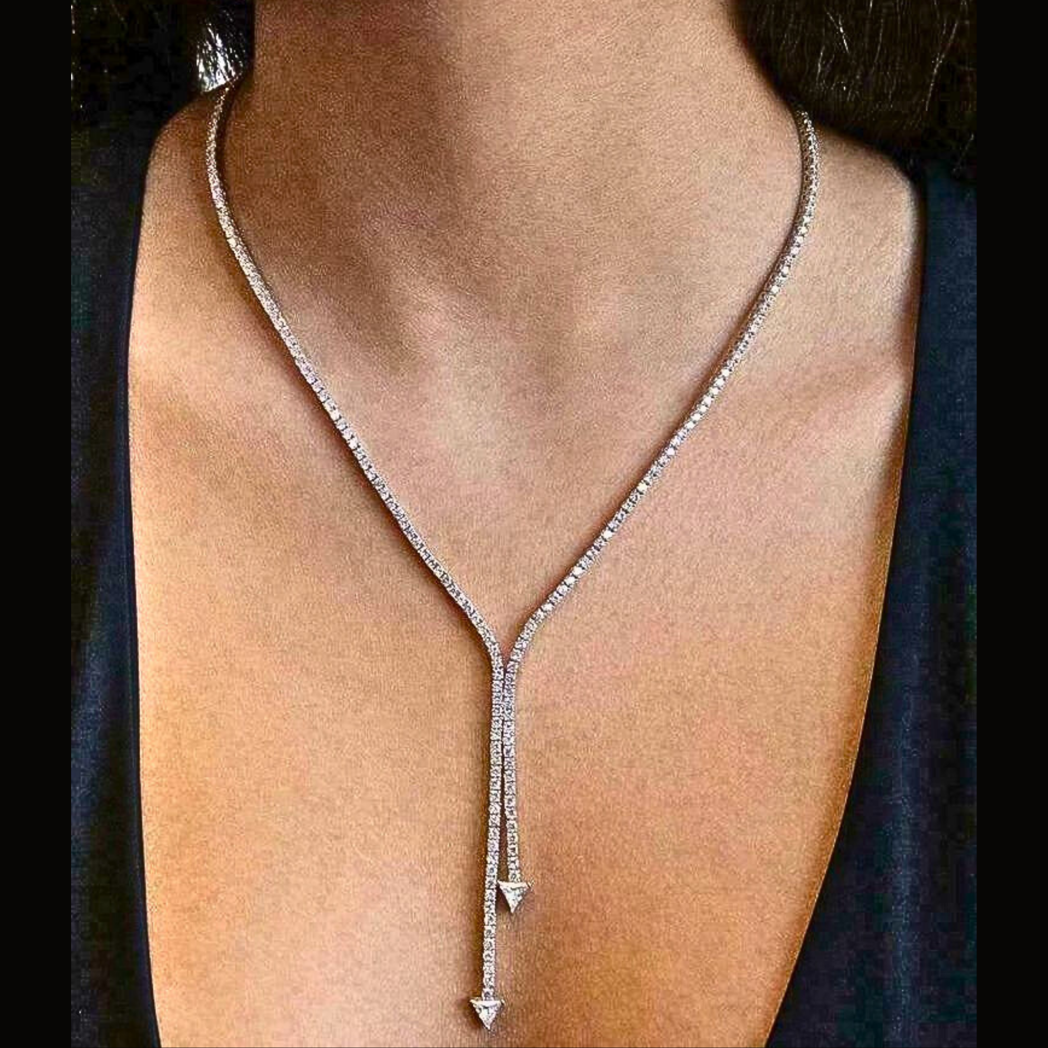 Véskara Diamond Lariat Drop Necklace