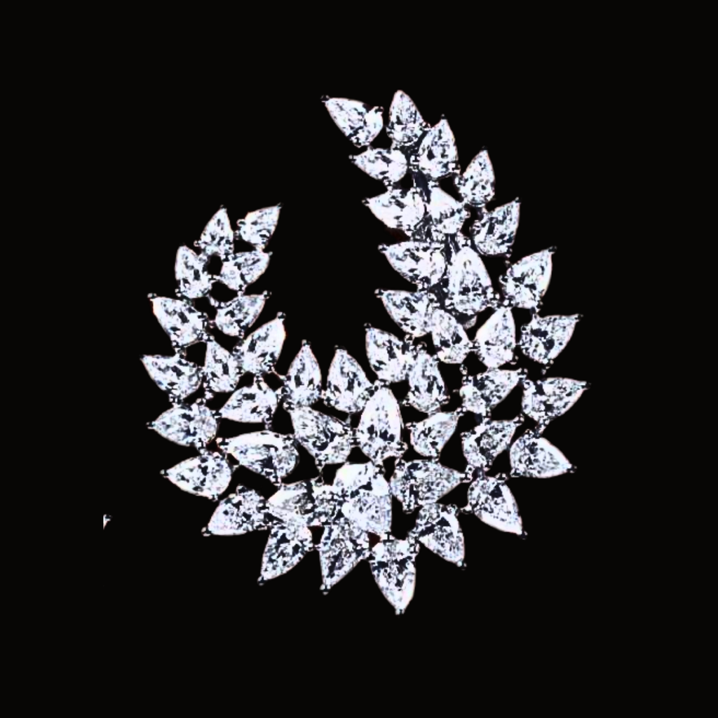 Véskara Astra Marquise Diamond Statement Earrings
