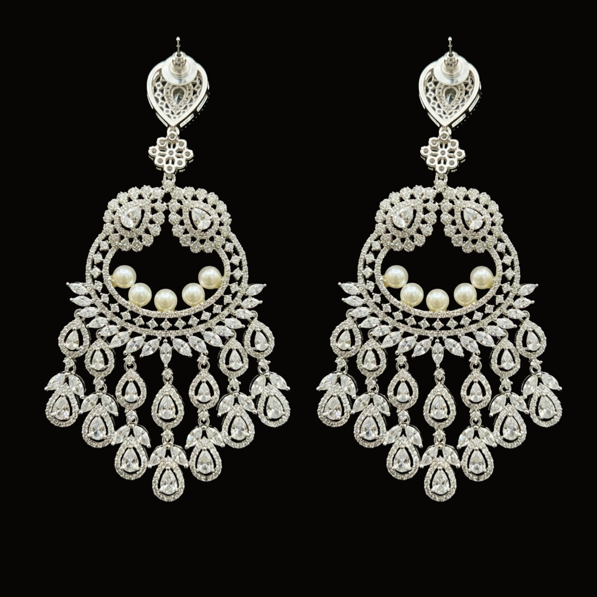 Véskara Noor Diamond &amp; Pearl Chandelier Earrings