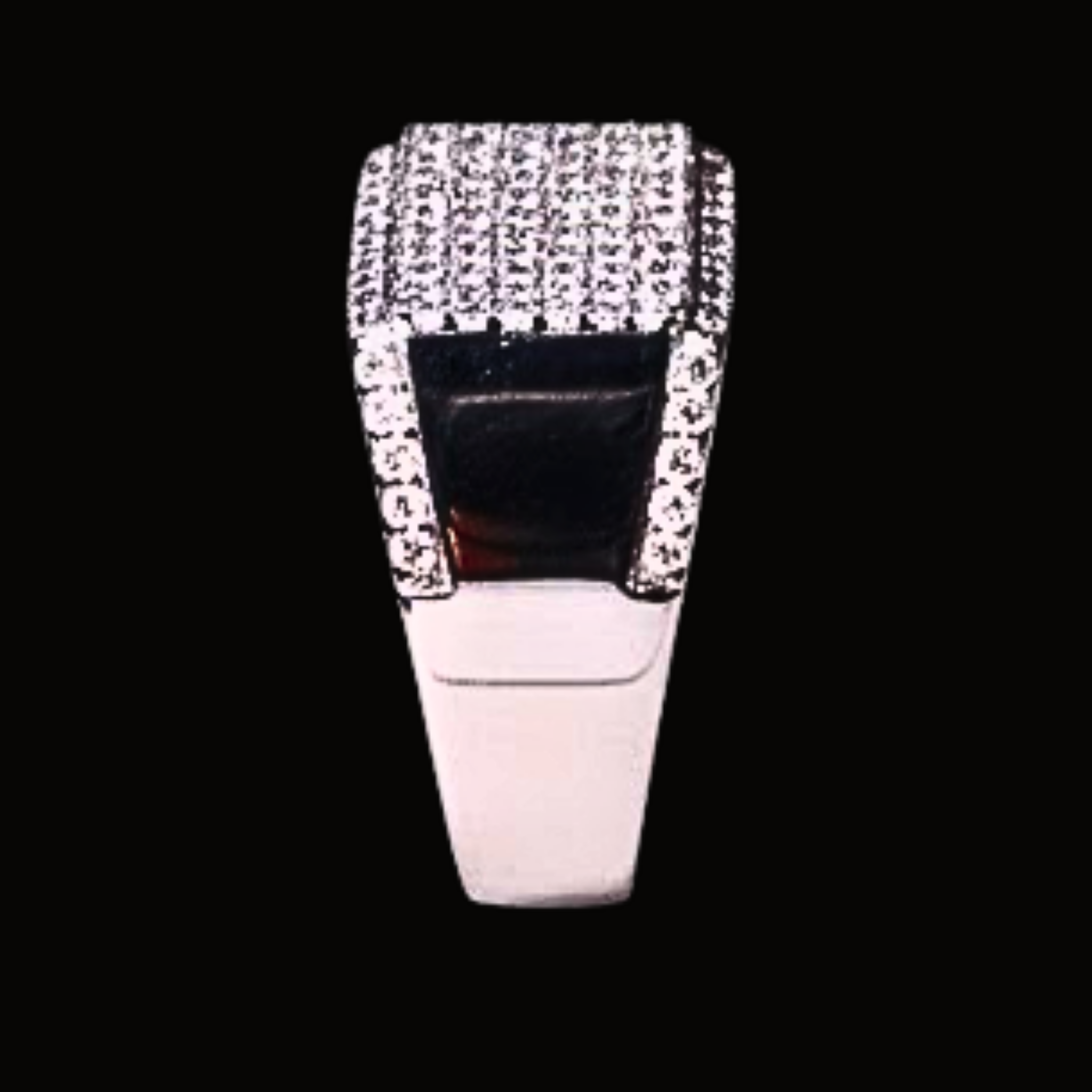 Véskara Men's Pavé Diamond Signet Ring