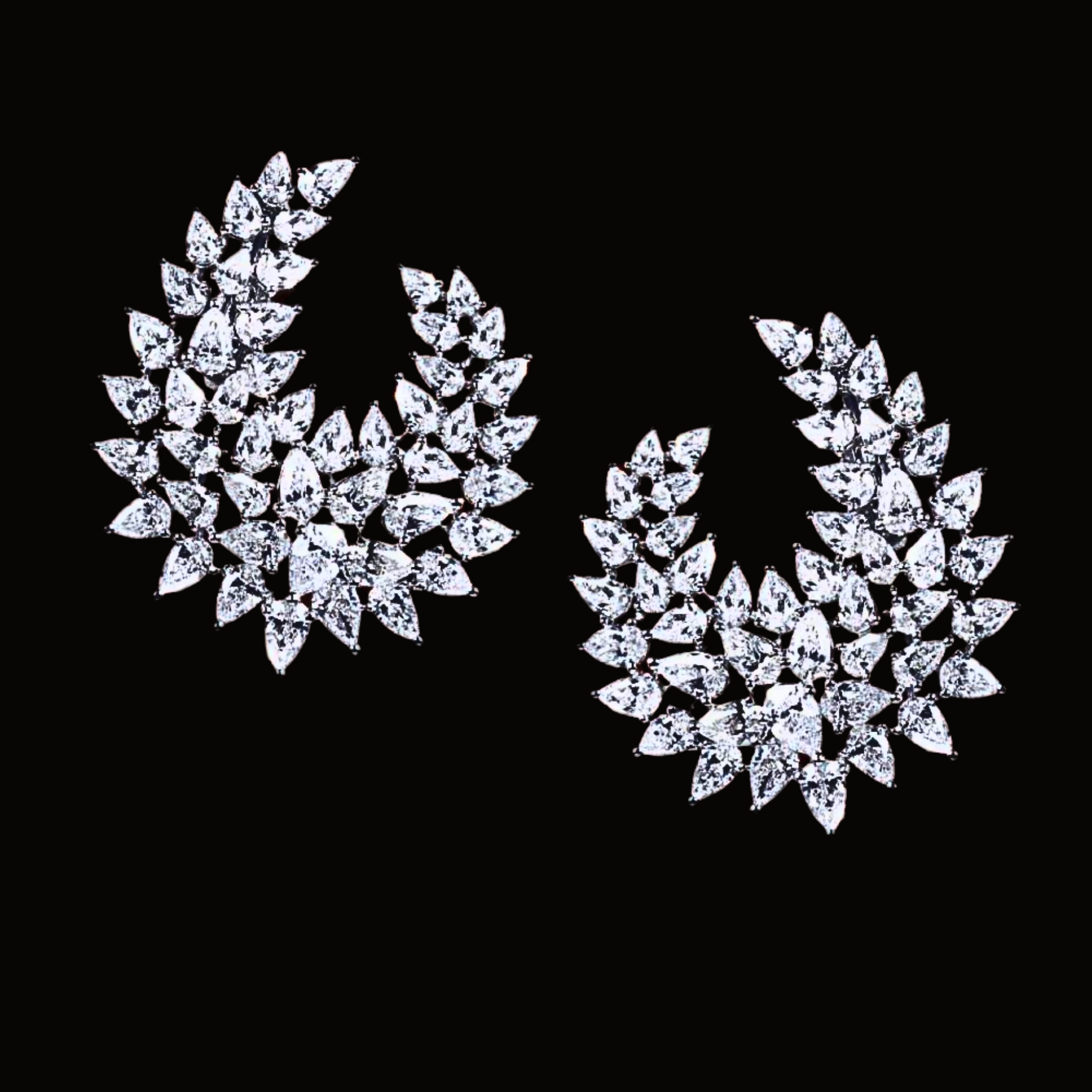 Véskara Astra Marquise Diamond Statement Earrings