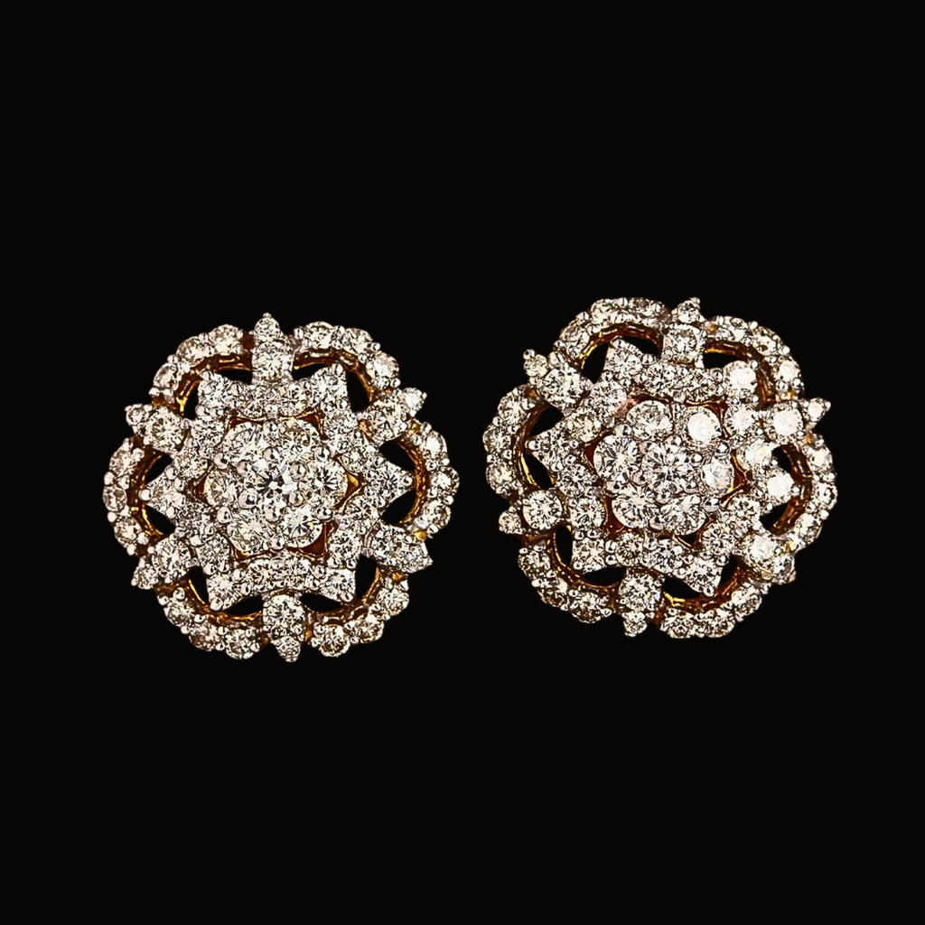 Véskara Celestia Floral Diamond Stud Earrings