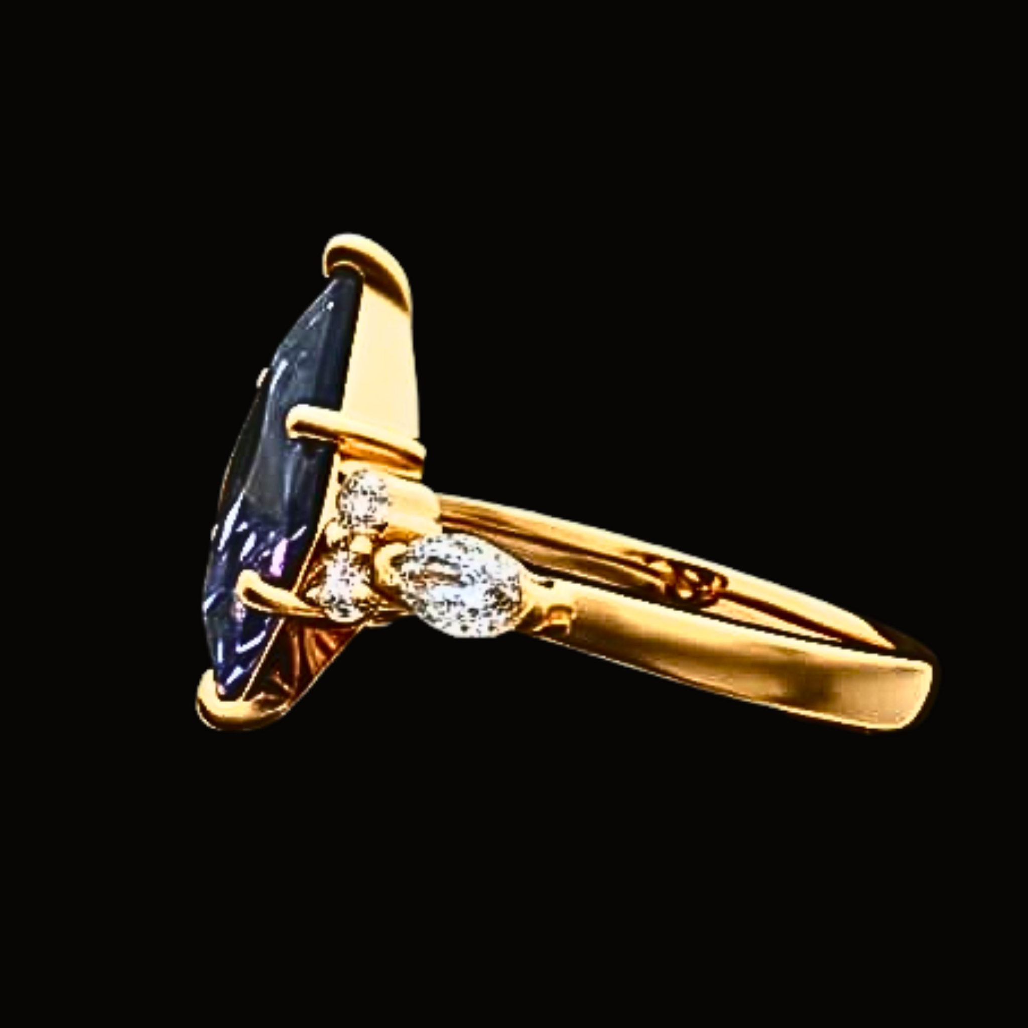 Véskara Celestial Prism Diamond Ring