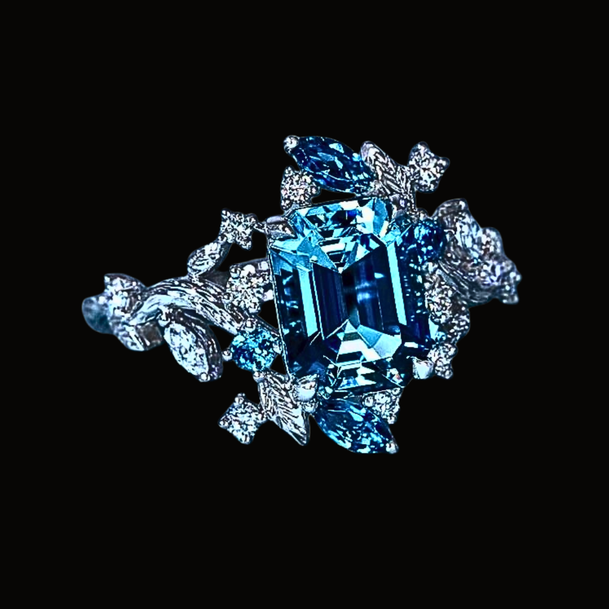 Véskara Azure Majesty Diamond Ring